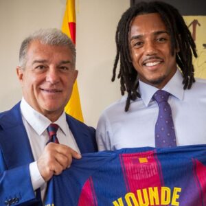 barcelona jules kounde ile 5 yil daha devam dedi njrHAuQk
