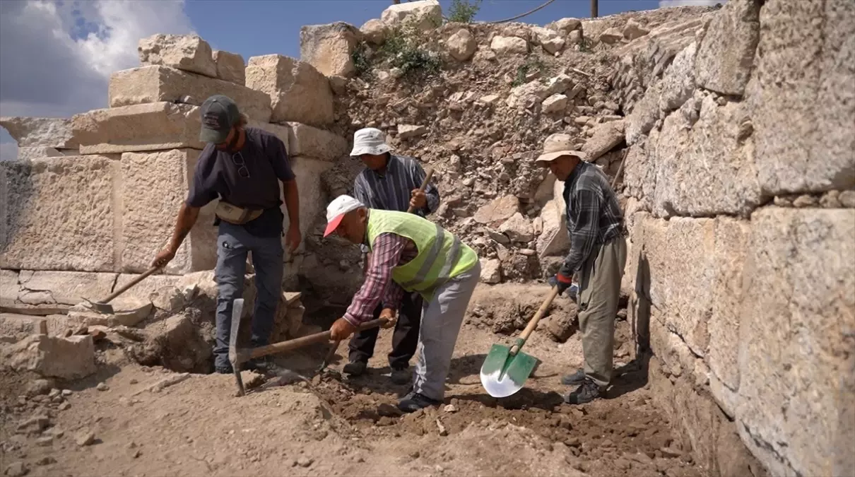 sagalassosta ucuncu buyuk odeon gun yuzune cikiyor lZhgPcFu