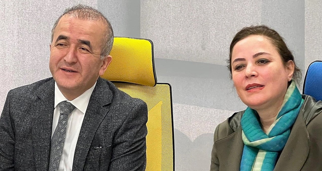 sartlara sadece valinin esi uydu FGC3s68V