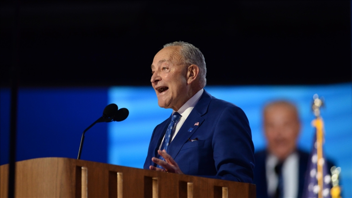 abdli senator schumer uyardi milyonlarca amerikalinin gida yardimi kesilebilir C571ROfS.jpg