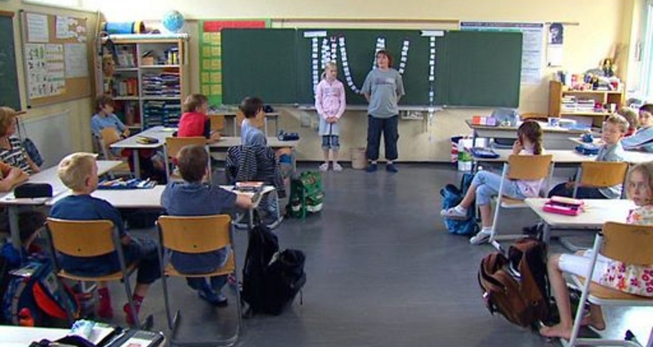 alman okullarinda savasa hazirlik dersi geliyor tF8fJW5k.jpg