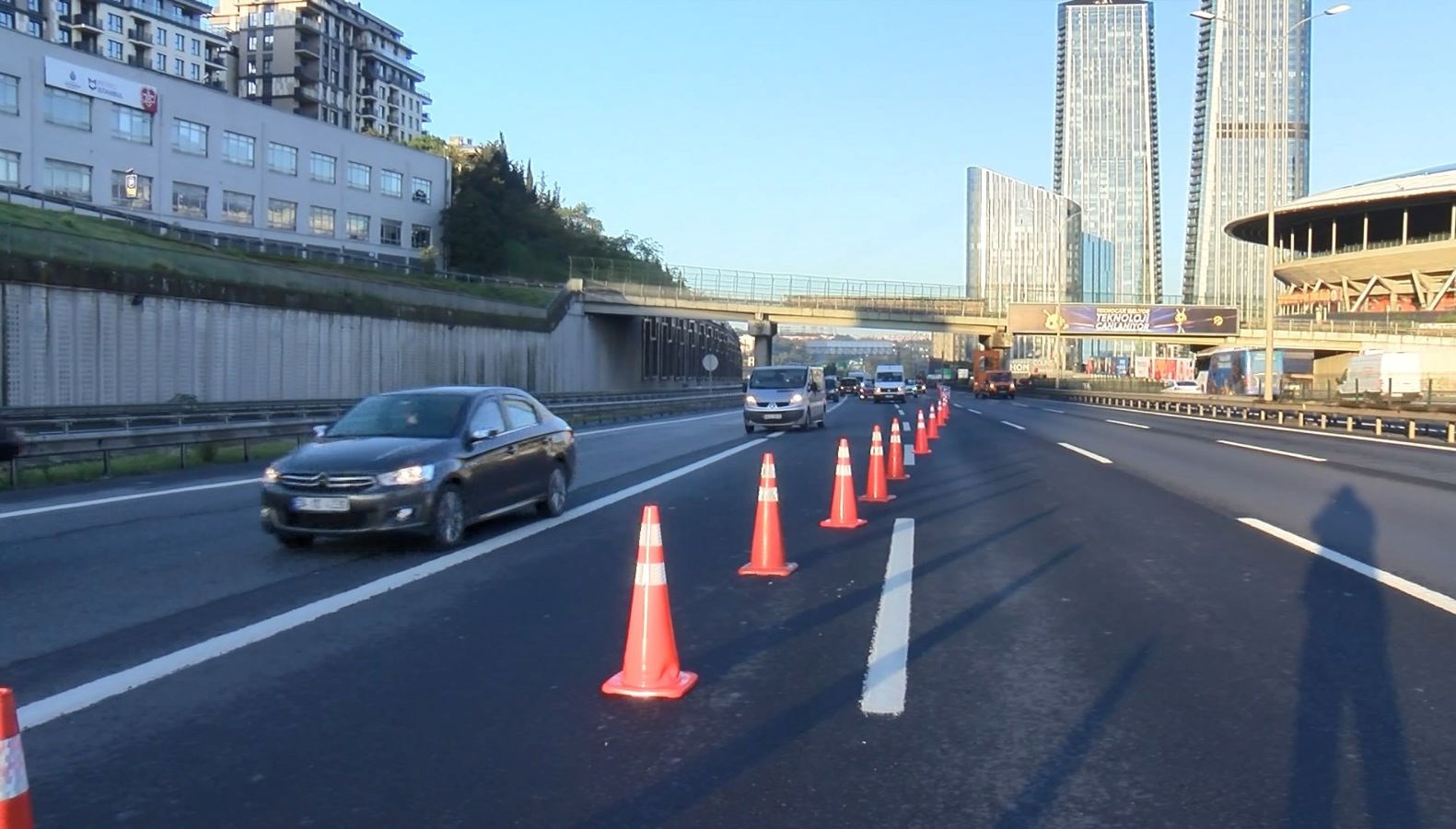 istanbullular dikkat bu yollar trafige kapali rJYSD8Ak.jpg