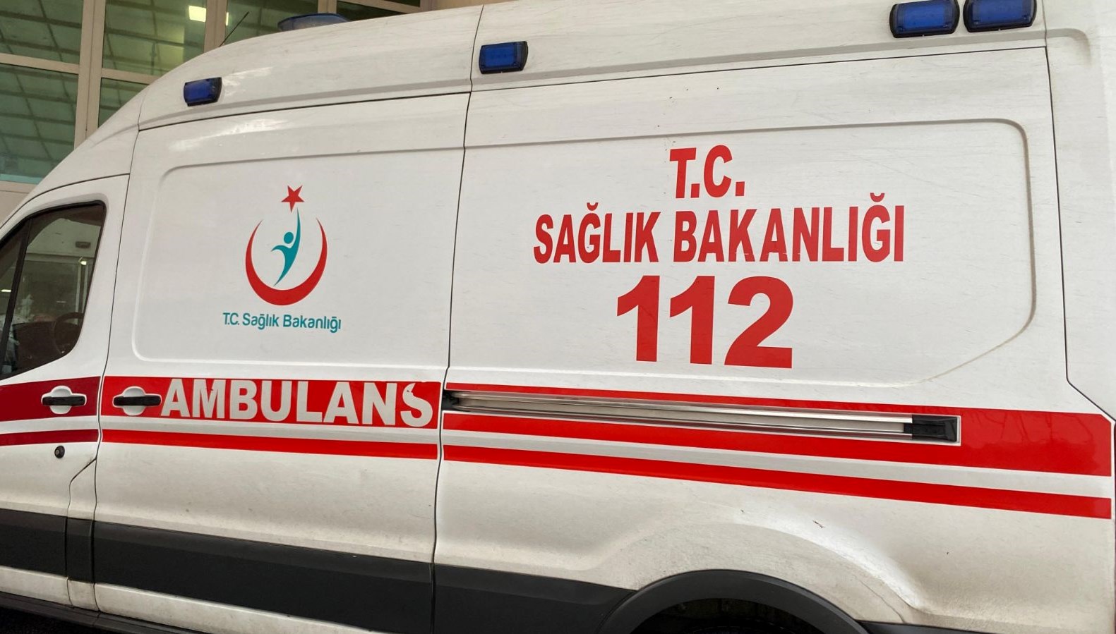 kamyon evin deposuna girdi iki yarali tm9xFESH.jpg