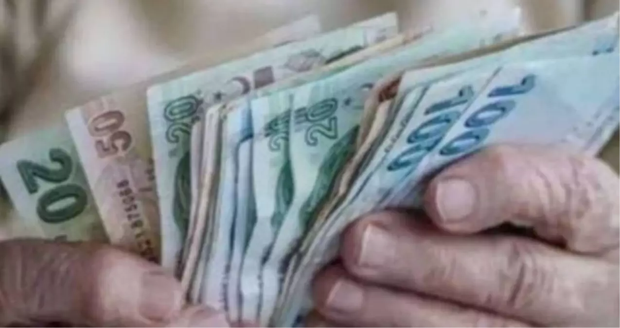 memur ve emeklinin ocak zammi ne kadar olacak zamli maas fiyatlari belli oldu mu iste konusulan rakamlar VO3u6AWB.jpg