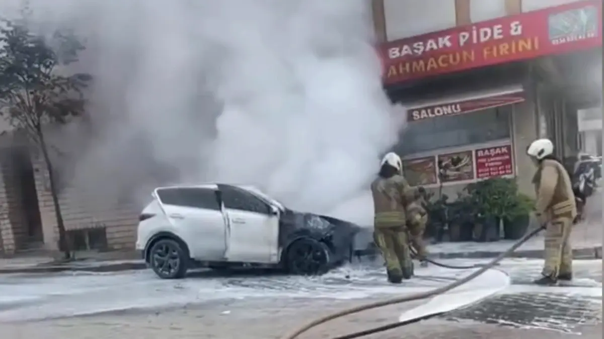 sultangazide cipte yangin KK12Sz3t.jpg