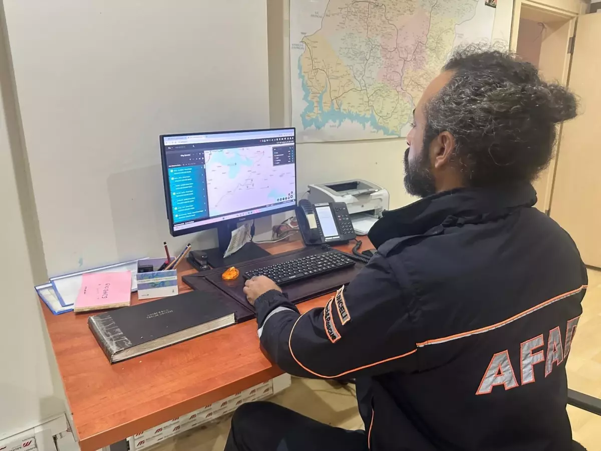 tuncelide kaybolan iki kisi 13 saat sonra bulundu hWSlXFPQ