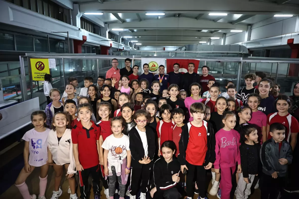 adem asil dunya sampiyonasinda ikinci oldu Und58Qca.jpg