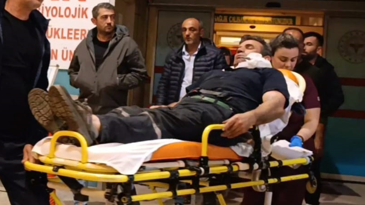 bursada romorkun kopan halat demiri bir kisinin yuzune saplandi mLyI77eP.jpg