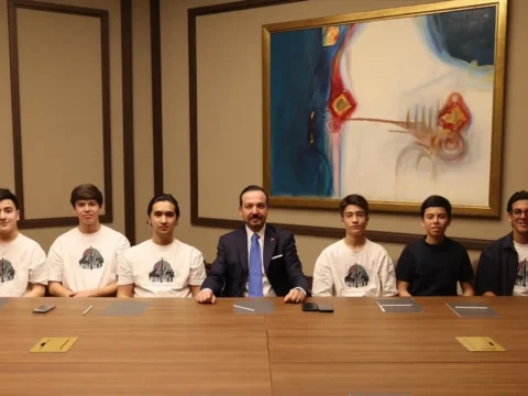 AK Parti Genel Başkan Yardımcısı Zorlu, Özbekistan’ın “Music Bolalar” grubuyla buluştu Açıklaması